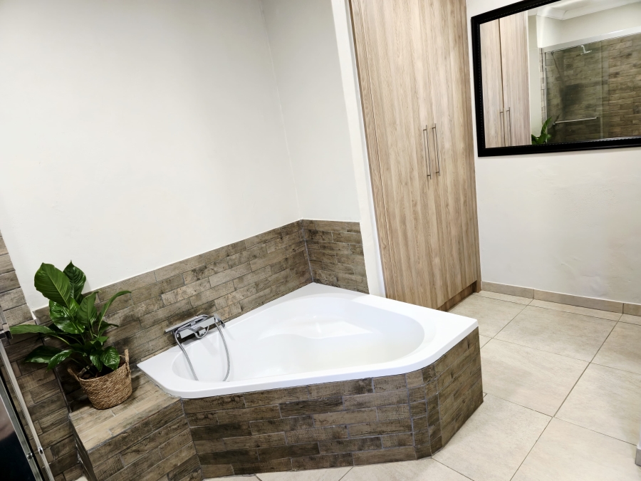 4 Bedroom Property for Sale in Vrede Free State